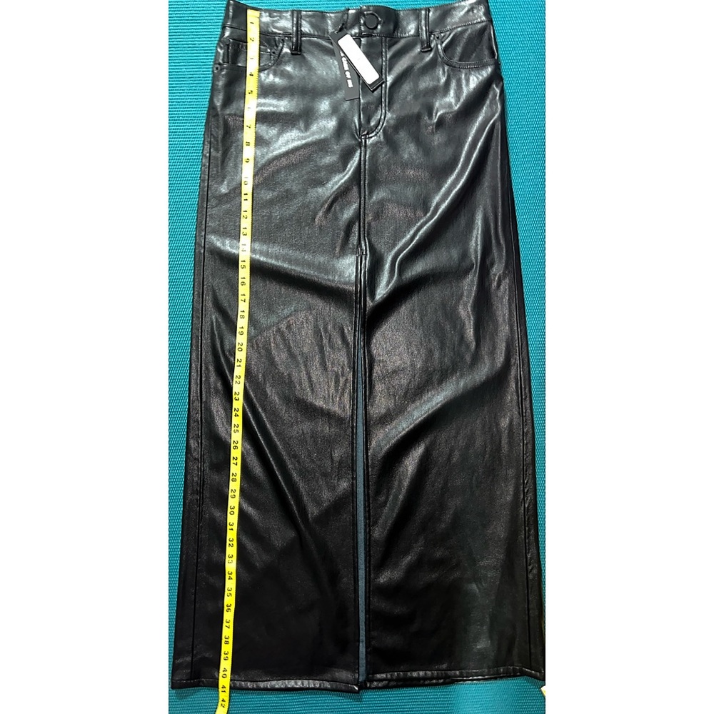 Alice + Olivia Rye Vegan Leather Front Slit Black Maxi Skirt - Picture 11 of 15
